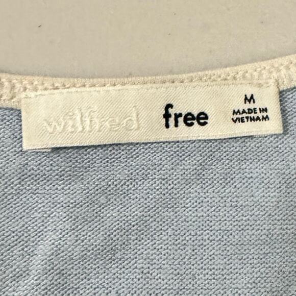 Wilfred Free Blue Knit Deep V Cropped Tank Top Women’s Medium Comfort Minimal - Picture 3 of 5